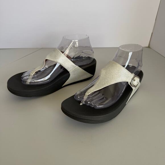 FitFlop Lulu Shimmerweave ToePost Sandals Silver Black Flip Flop Women Size 8 - Picture 1 of 10